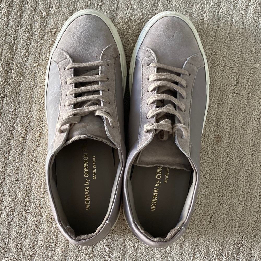 Common Project sneakers sz 38